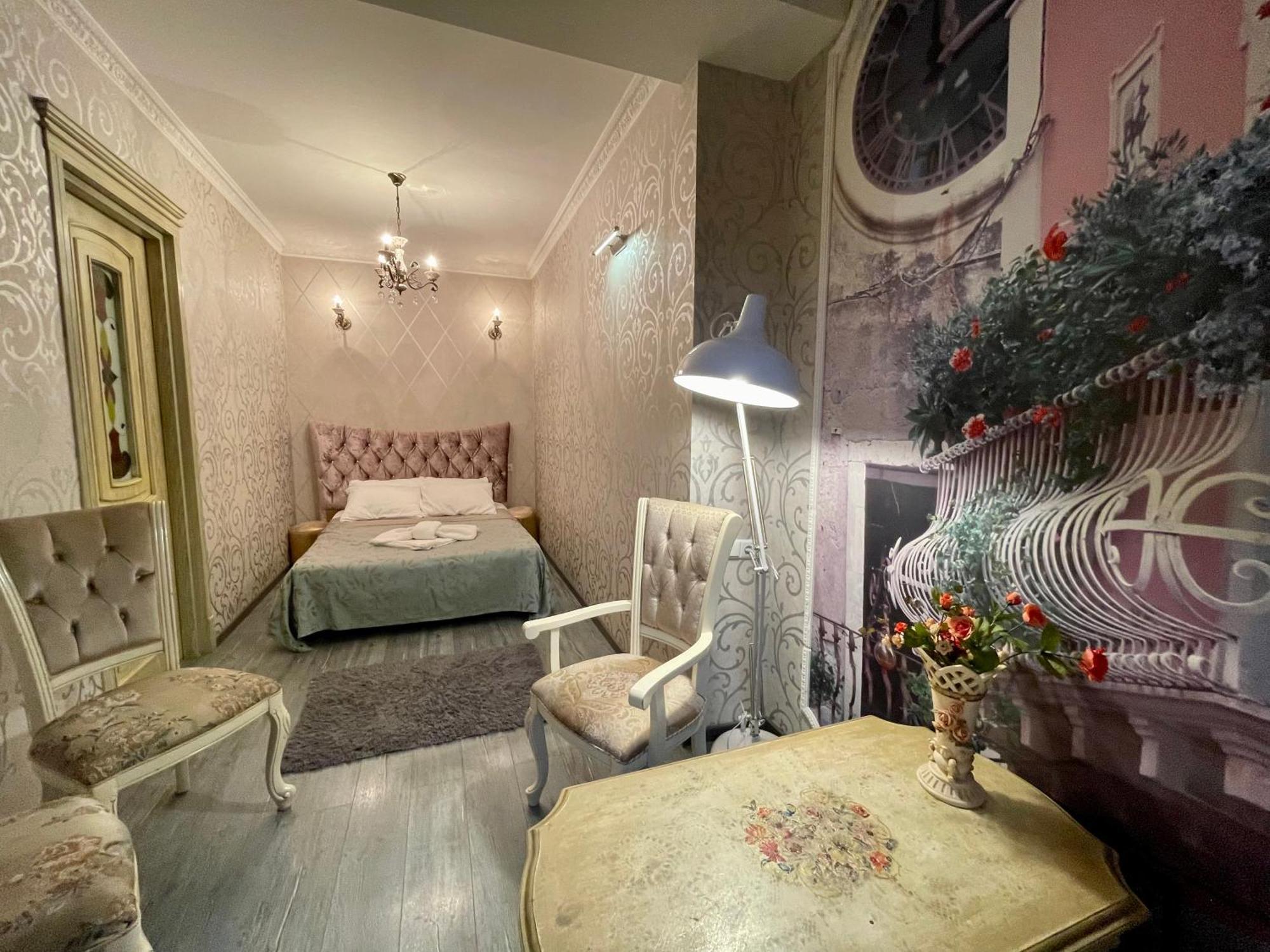 Central Apartment Tbilisi Bagian luar foto