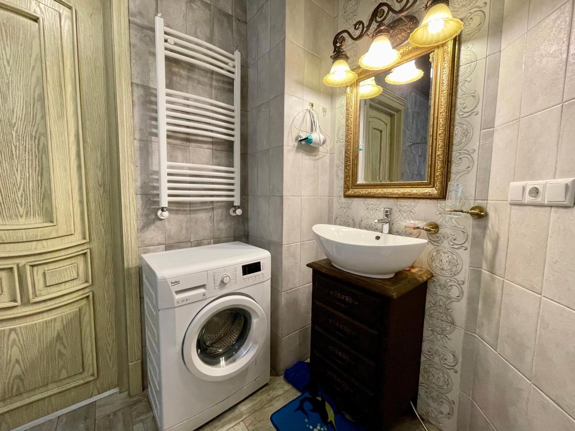 Central Apartment Tbilisi Bagian luar foto